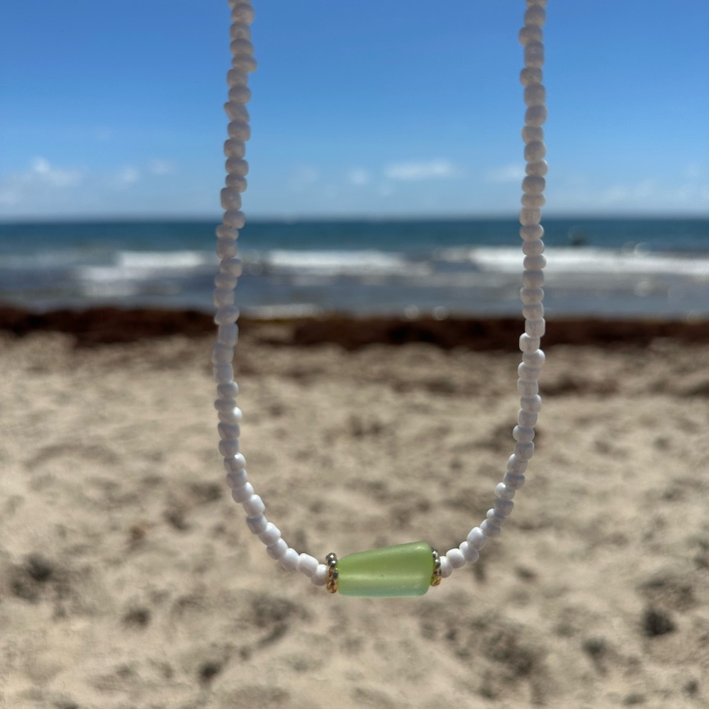 Elegant White and Green Beaded Necklace